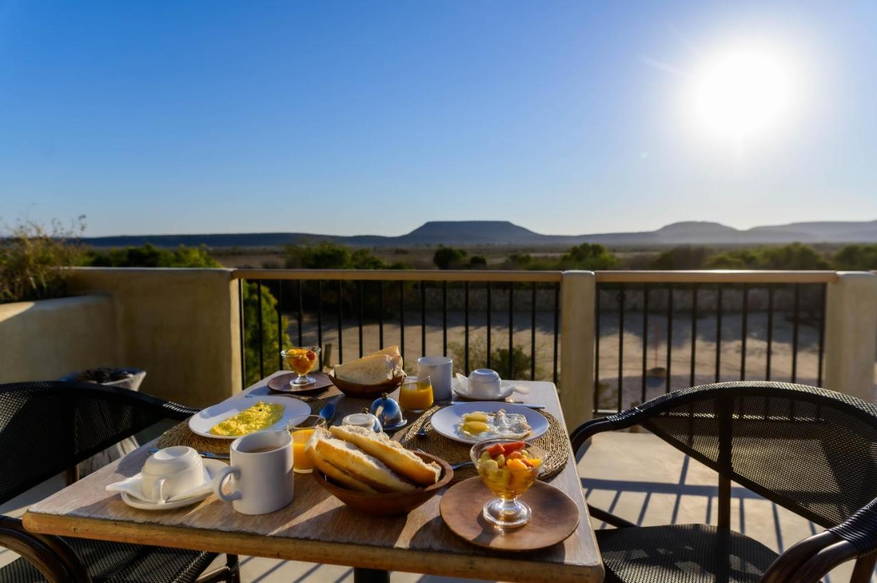 Auberge De La Table Туліара Екстер'єр фото